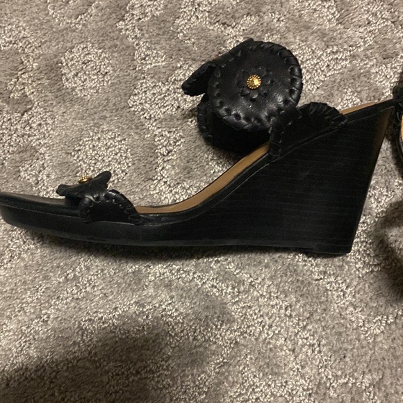 Jack Rogers Wedge— Lauren mid wedge - Picture 2 of 3